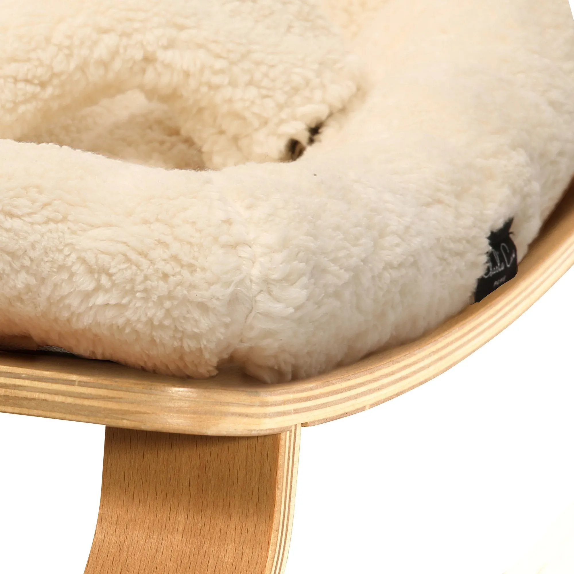 Charlie Crane LEVO Baby Rocker - Beech with Fur Milk Cushion